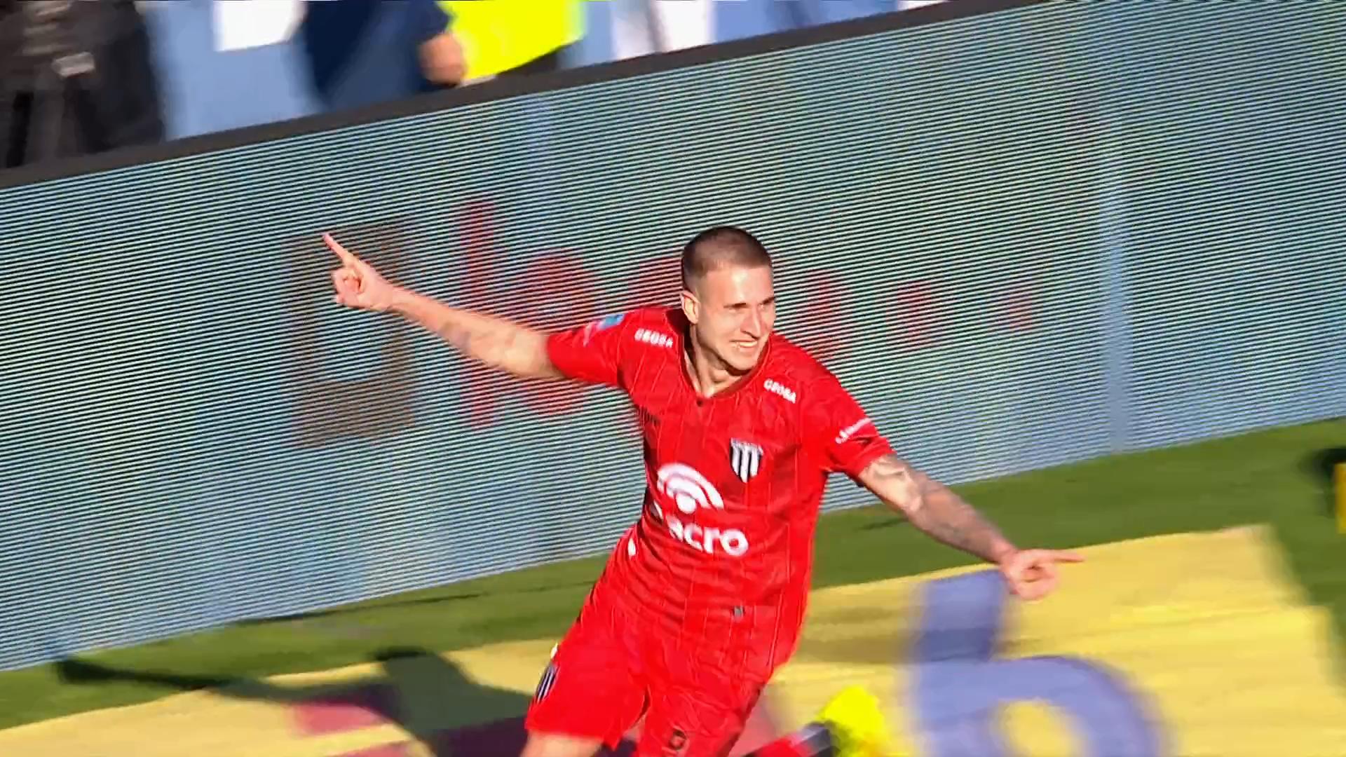 ¡Otra vez Módica! Error en el fondo del Lobo platense y grito de Gimnasia de Mendoza