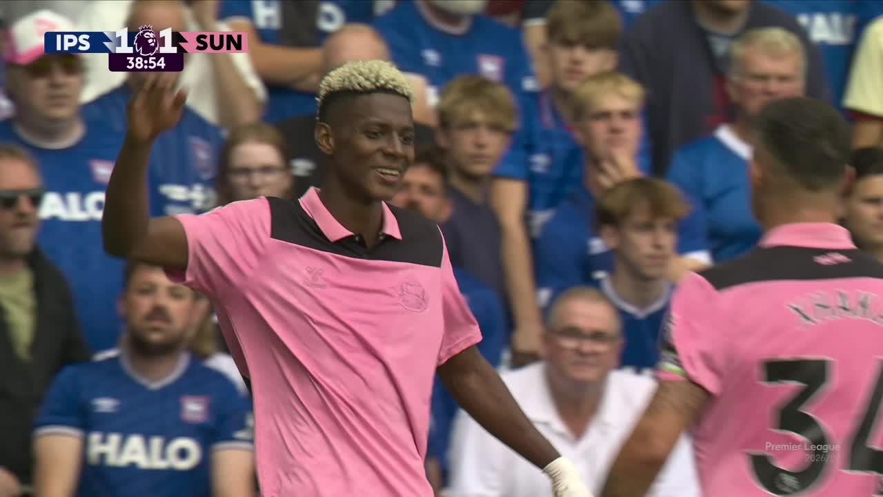 ¡Nilson Angulo hizo el golazo de la fecha en la Premier League!