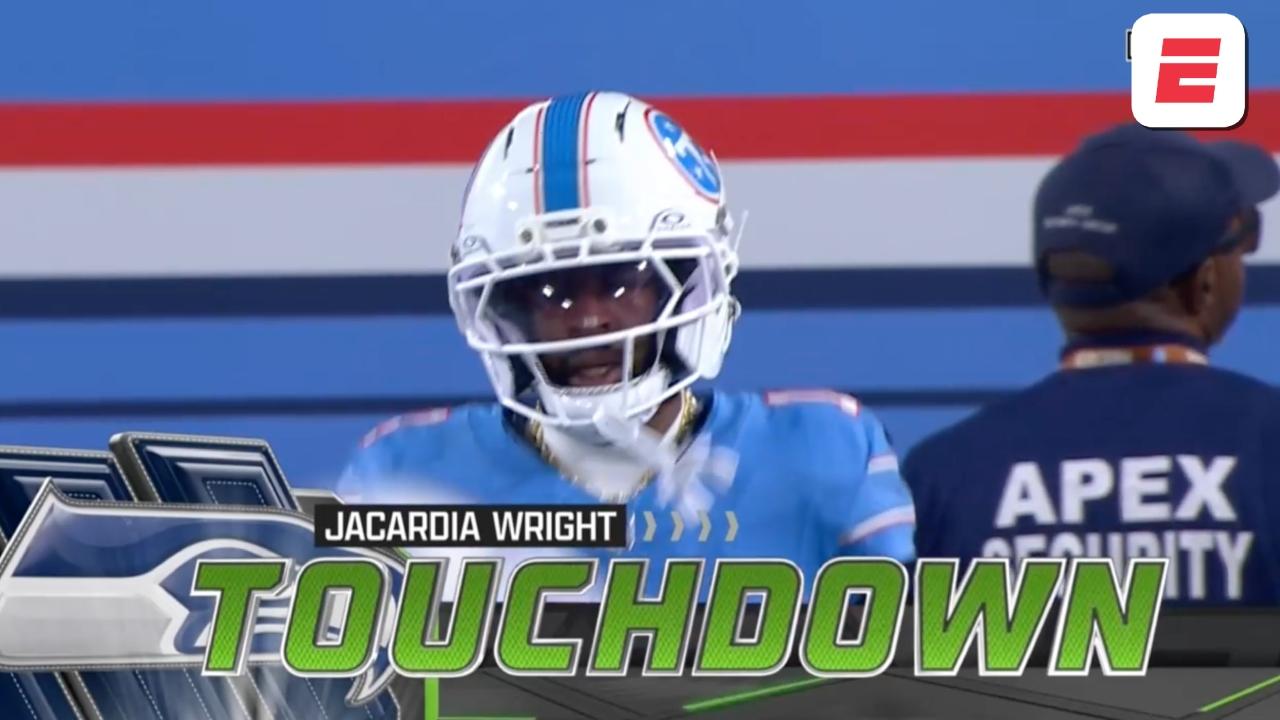 Jacardia Wright irrumpe por tierra y firma el touchdown