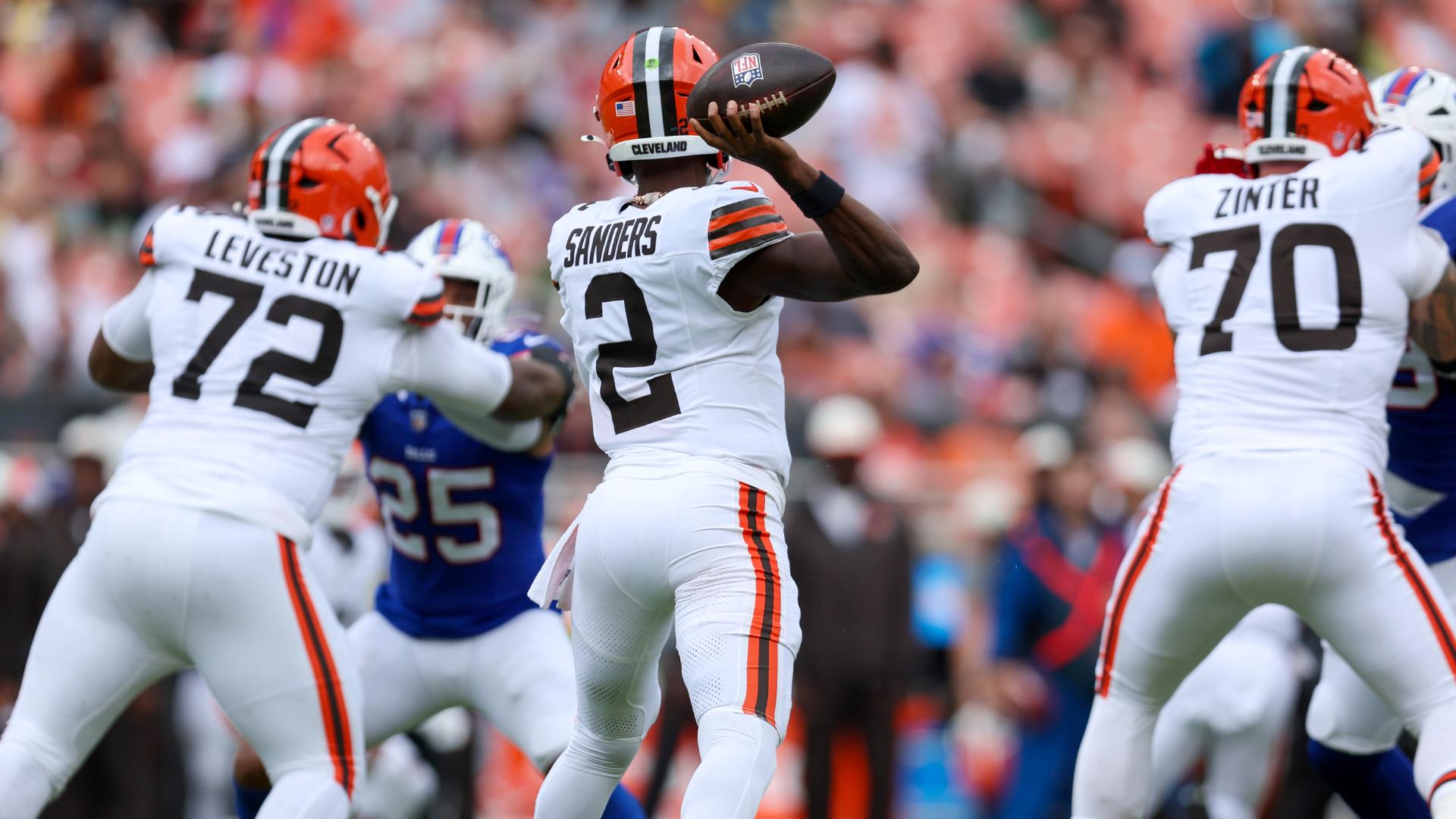 Browns' QB competition heats up after contrasting performances