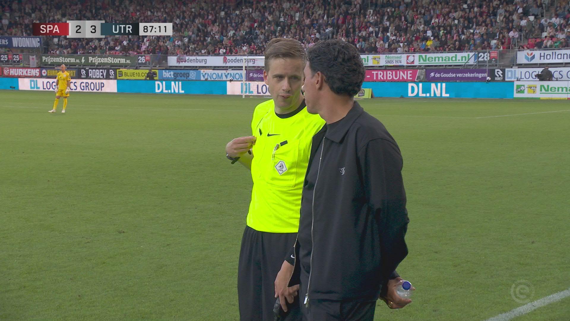FC Utrecht-nieuwkomer Paredes loopt zware blessure op