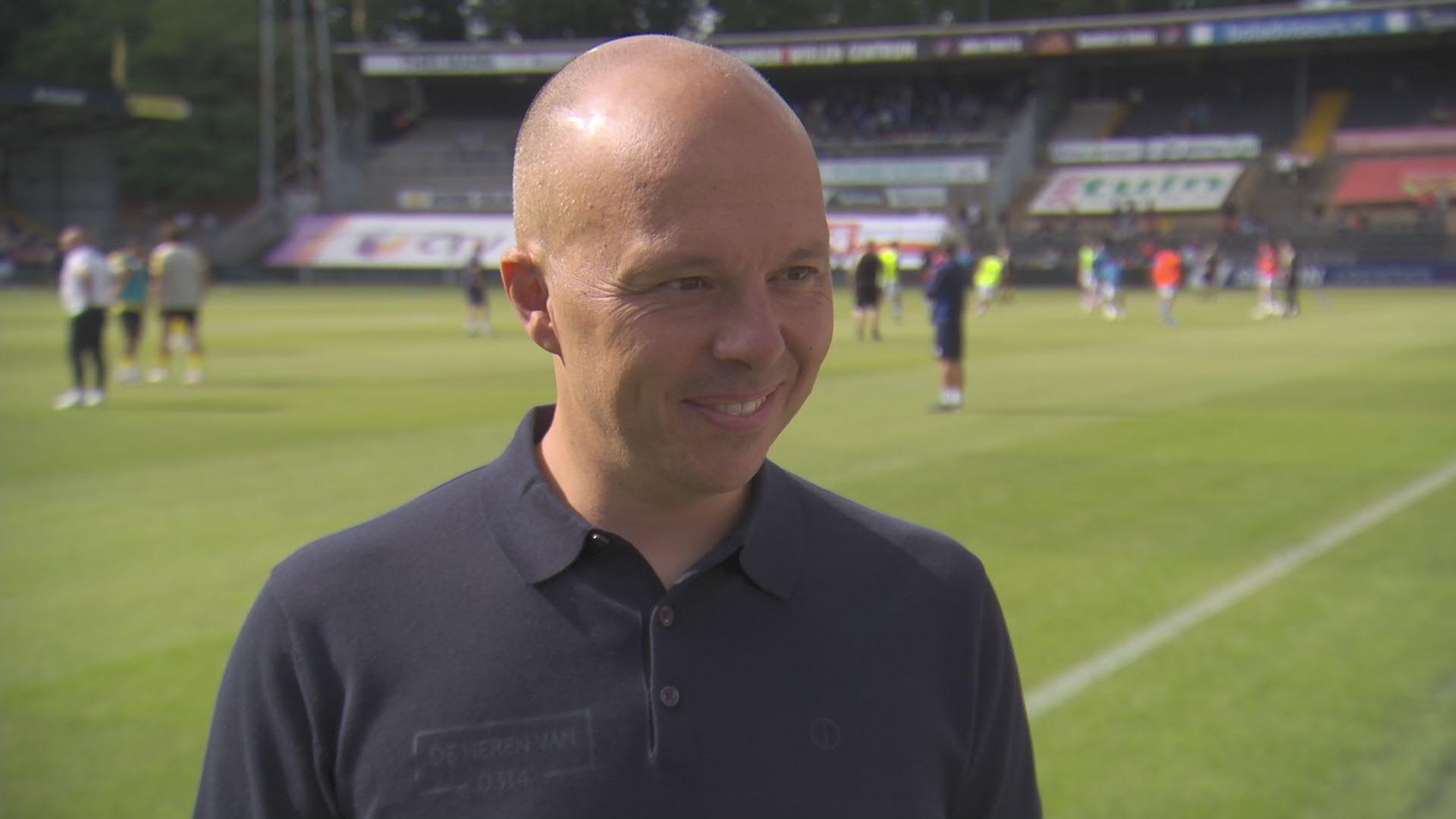 Duivenvoorden hoopt op versterkingen: "Het is geen geheim dat de club daarmee bezig is"
