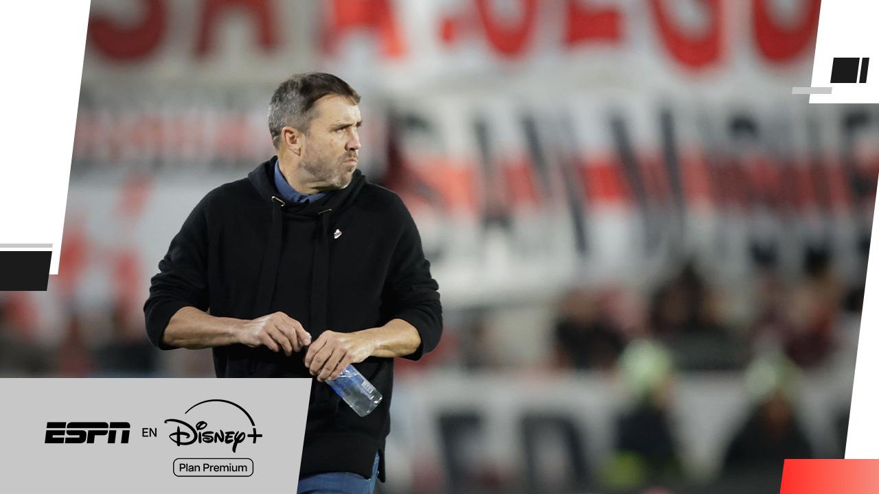 Coudet sobre Almada: la pérdida de la pelota en el gol de Vélez y su posición en la cancha