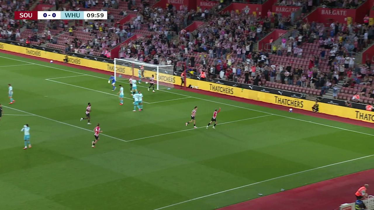 Scienza marcó el 1-0 para Southampton sobre West Ham