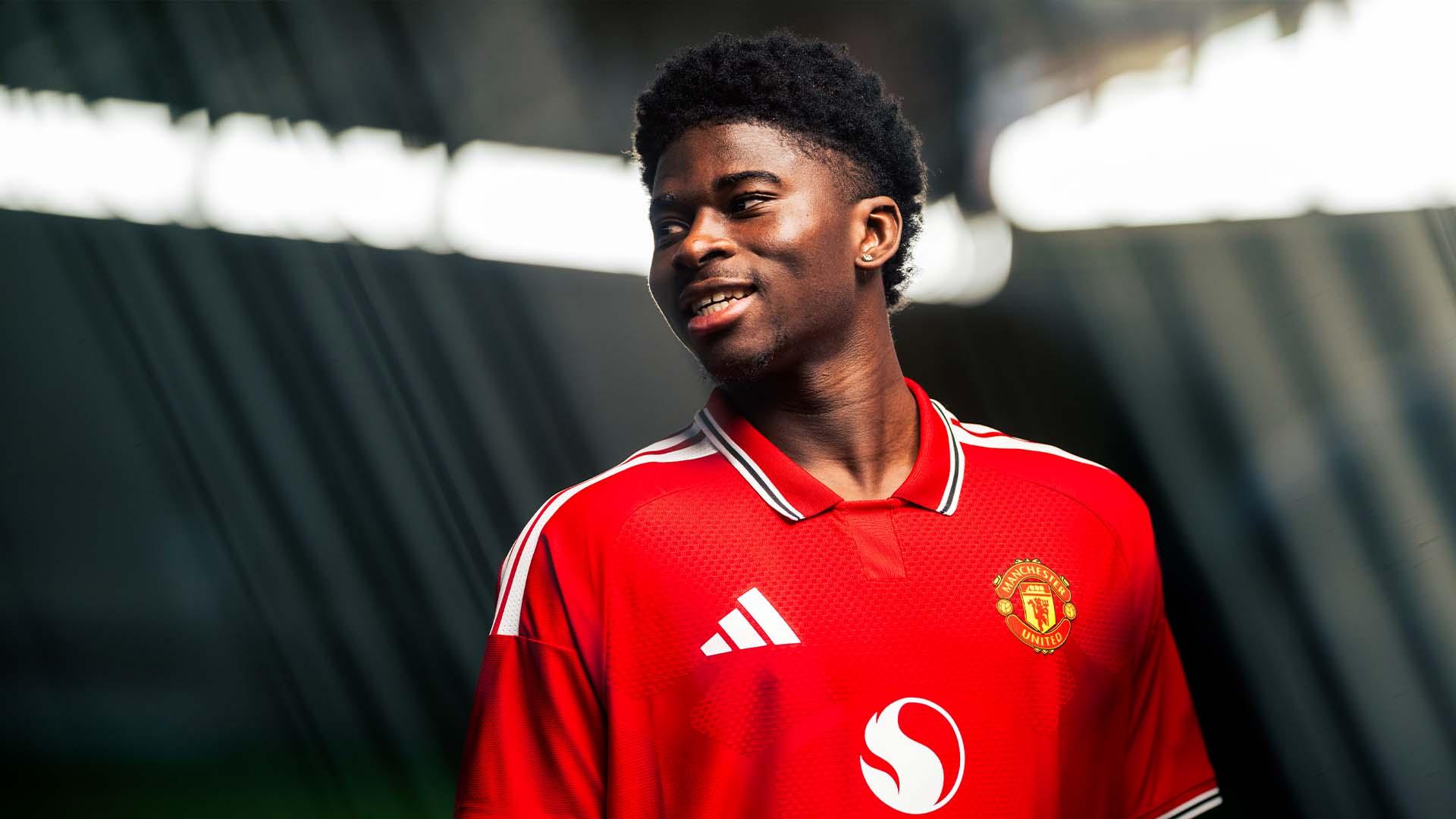 Will Carlos Baleba improve Man United?