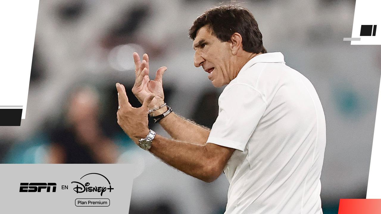 Costas: "Quiero que Racing esté bien, tenía ganas de ir contra Boca"