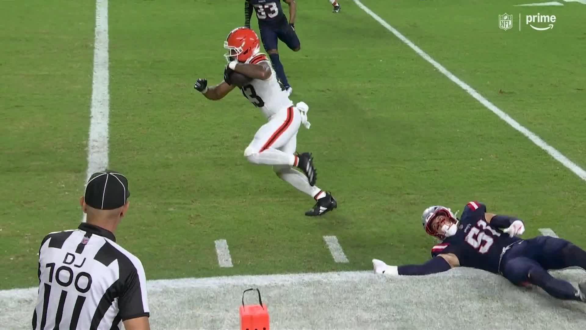 ¡Dillon Gabriel sigue encendido y lanza su tercer touchdown del juego!