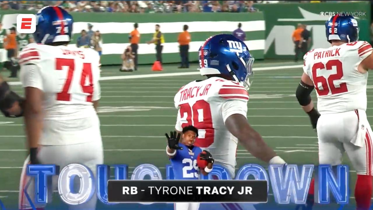 Tyrone Tracy Jr. entra a las diagonales por tierra y consigue el touchdown