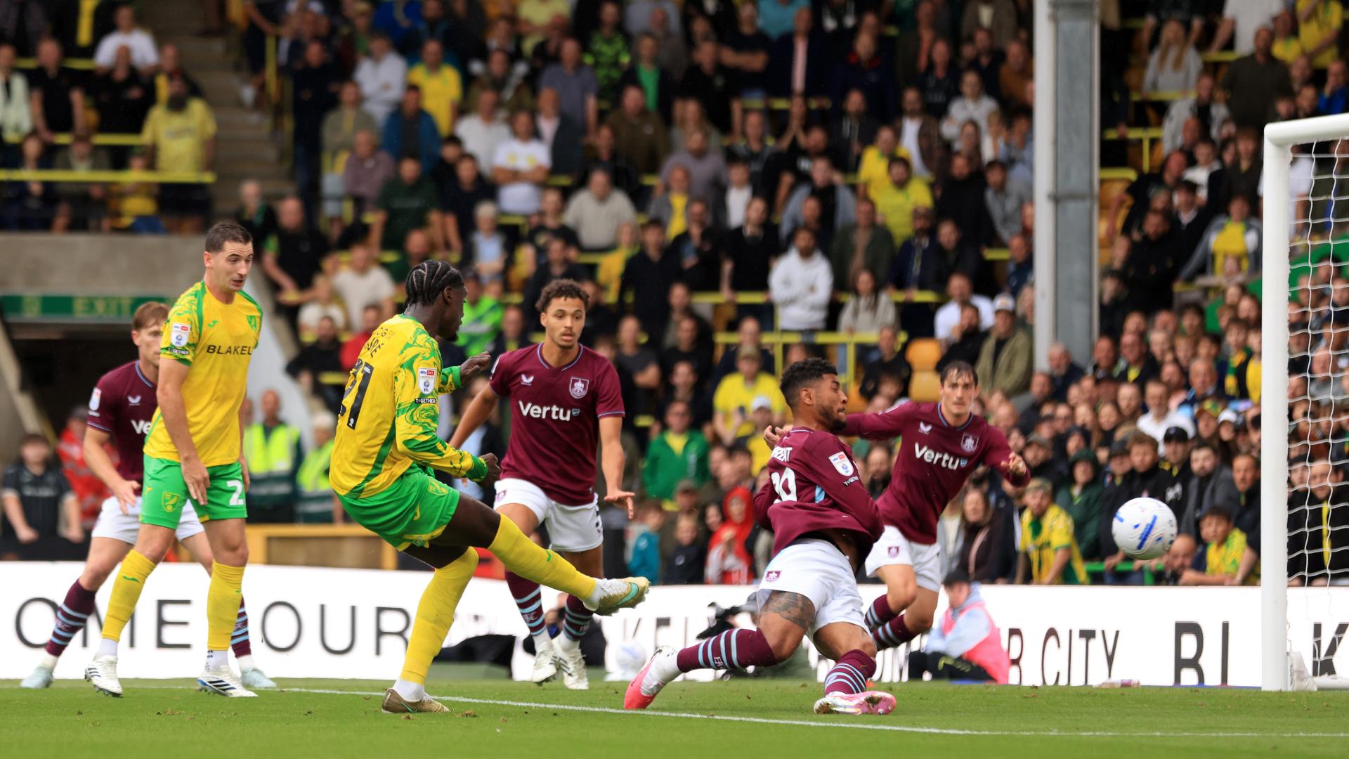 Mo Touré bags quickfire double for Norwich City