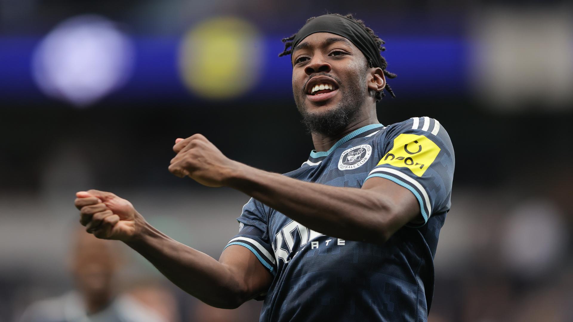 Newcastle hand big-spending Spurs second-consecutive EPL loss