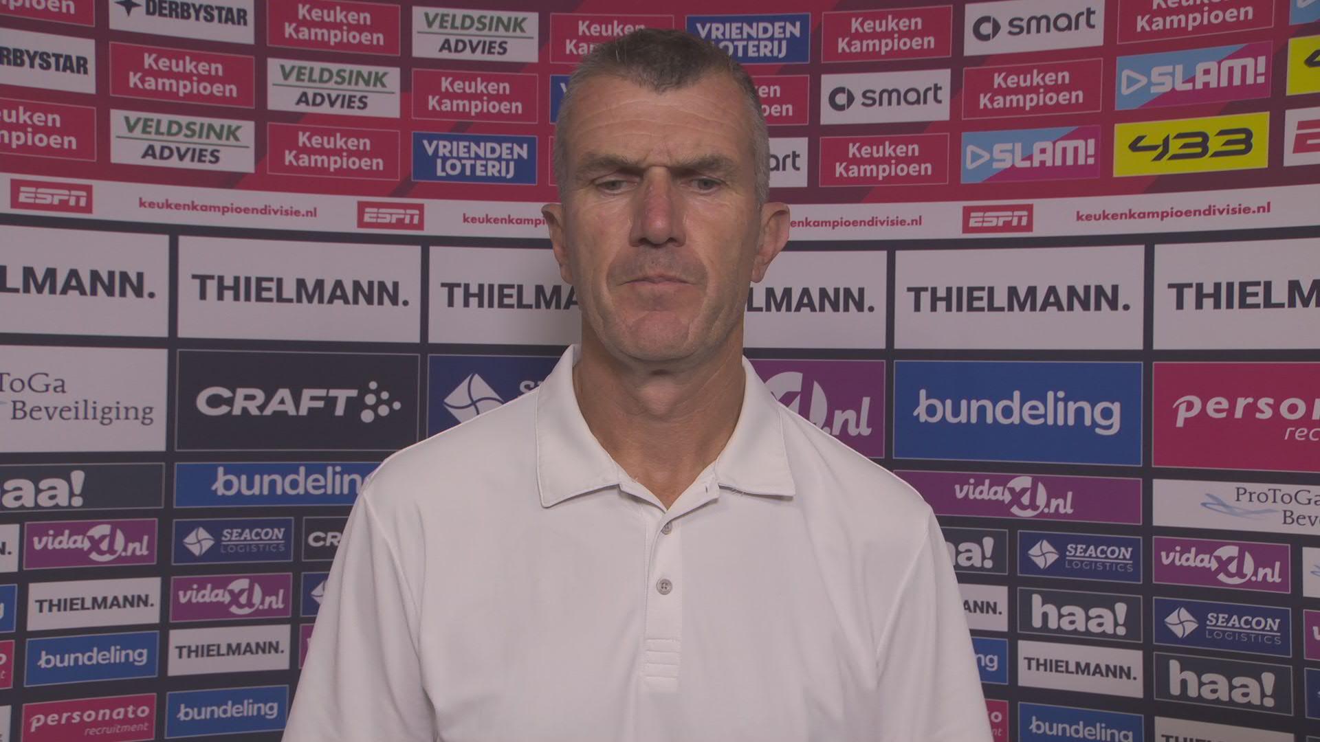 Dijkhuizen over Zandbergen: "De deal was al rond voor de wedstrijd, maar hij wilde per se spelen"