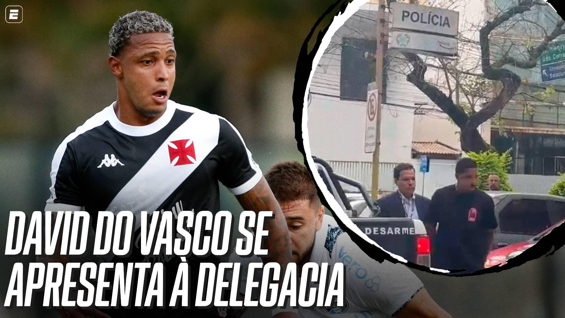 Polícia Civil cumpre mandado de busca e apreensão na casa de David, e atacante do Vasco se apresenta à delegacia; VEJA as imagens