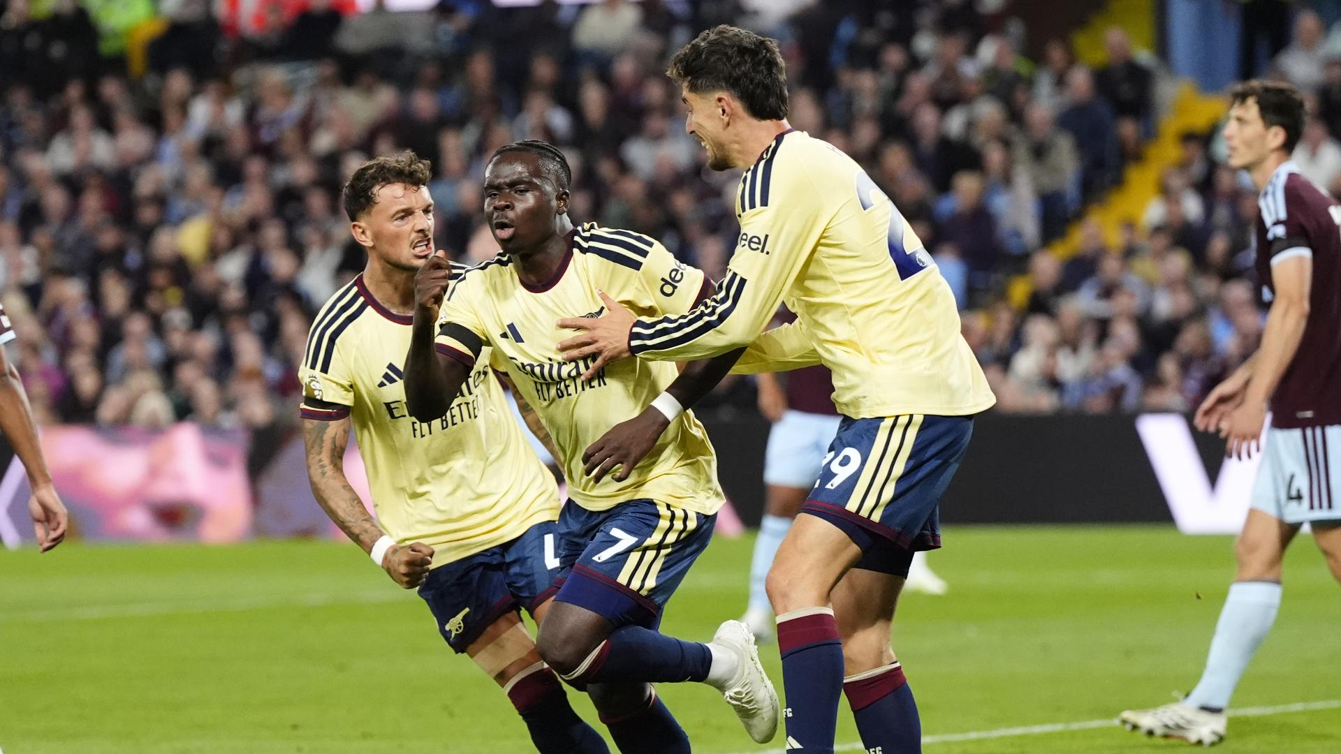 Arsenal remain undefeated in the Premier League