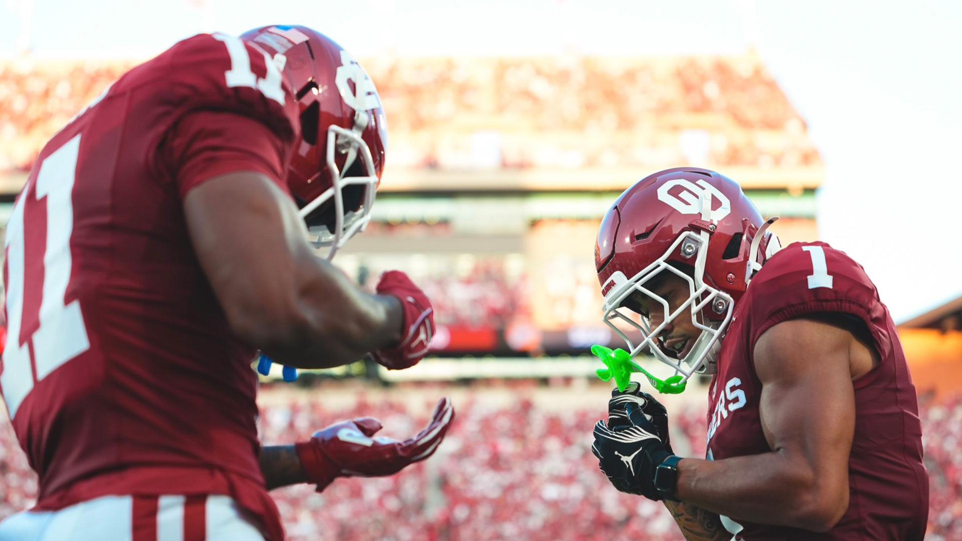 Highlight: Mateer, Sategna help No. 10 Oklahoma overpower UTEP