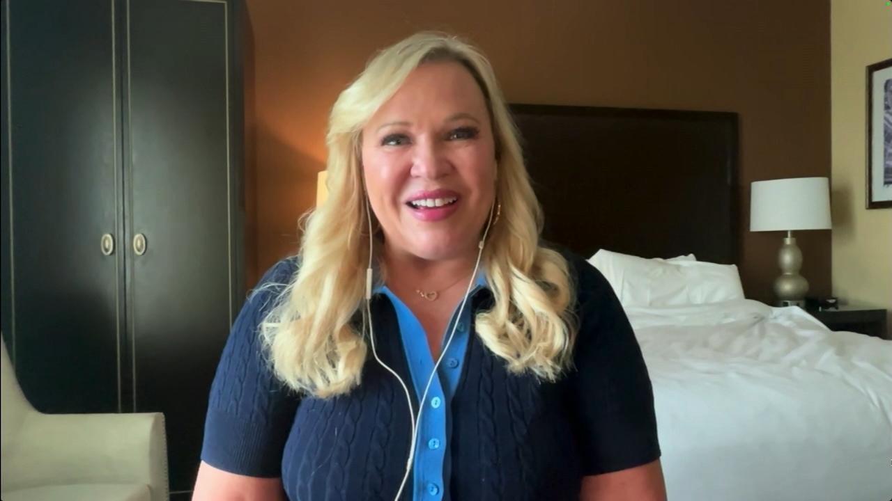 Holly Rowe describes how LSU is unfazed about distractions