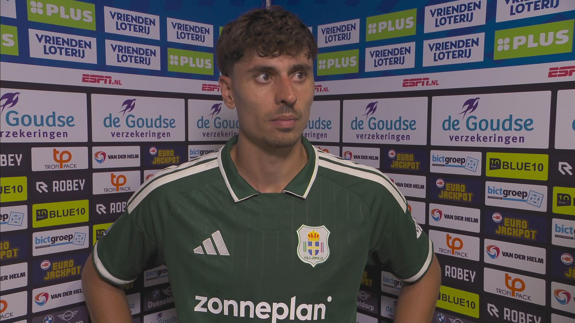 Kostons omschrijft zijn 'lastige' goal: "Hij zit er echt heel mooi in"