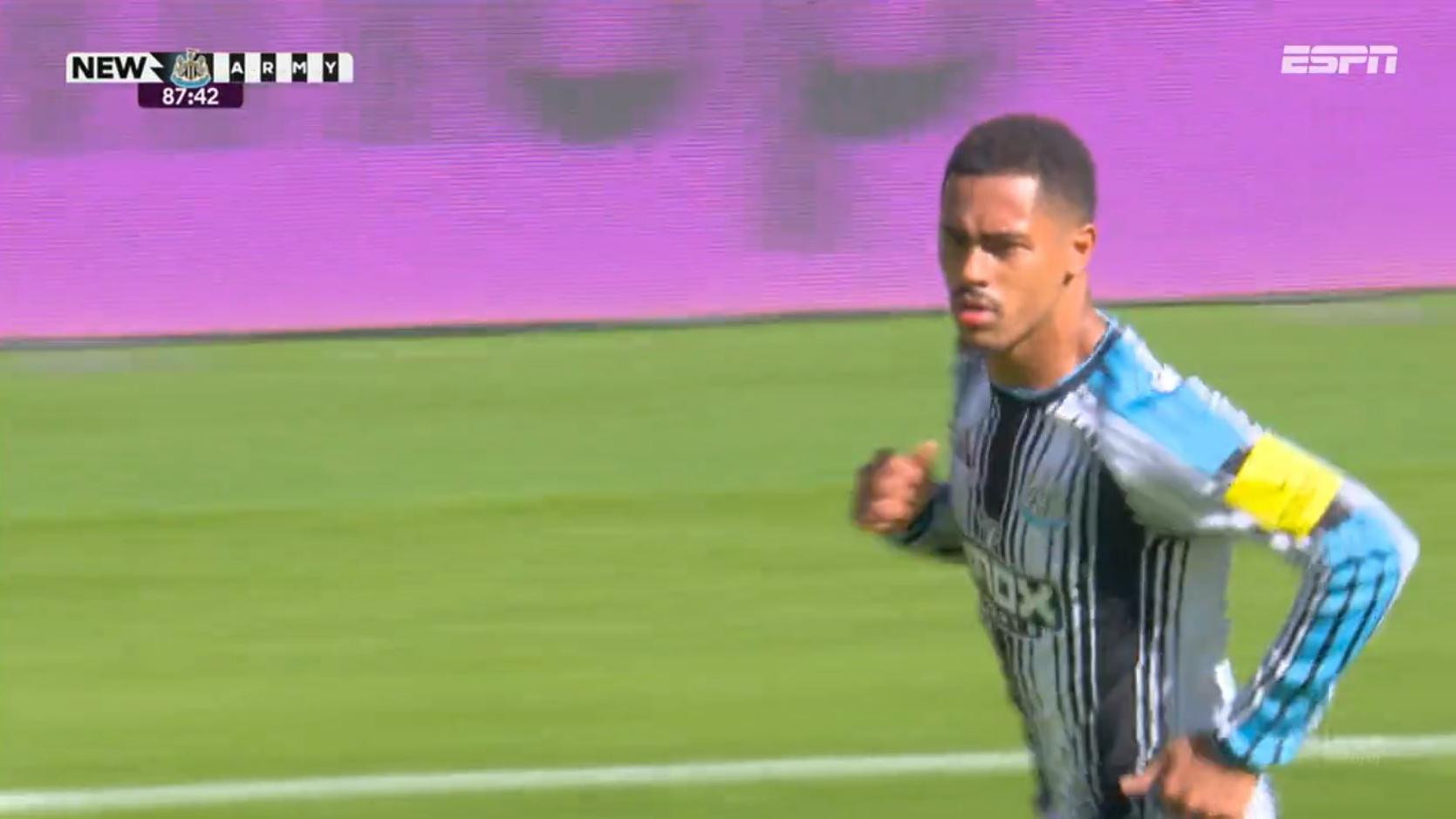 Gol do Newcastle! Jacob Ramsey acerta linda chapada para empatar contra o Bournemouth