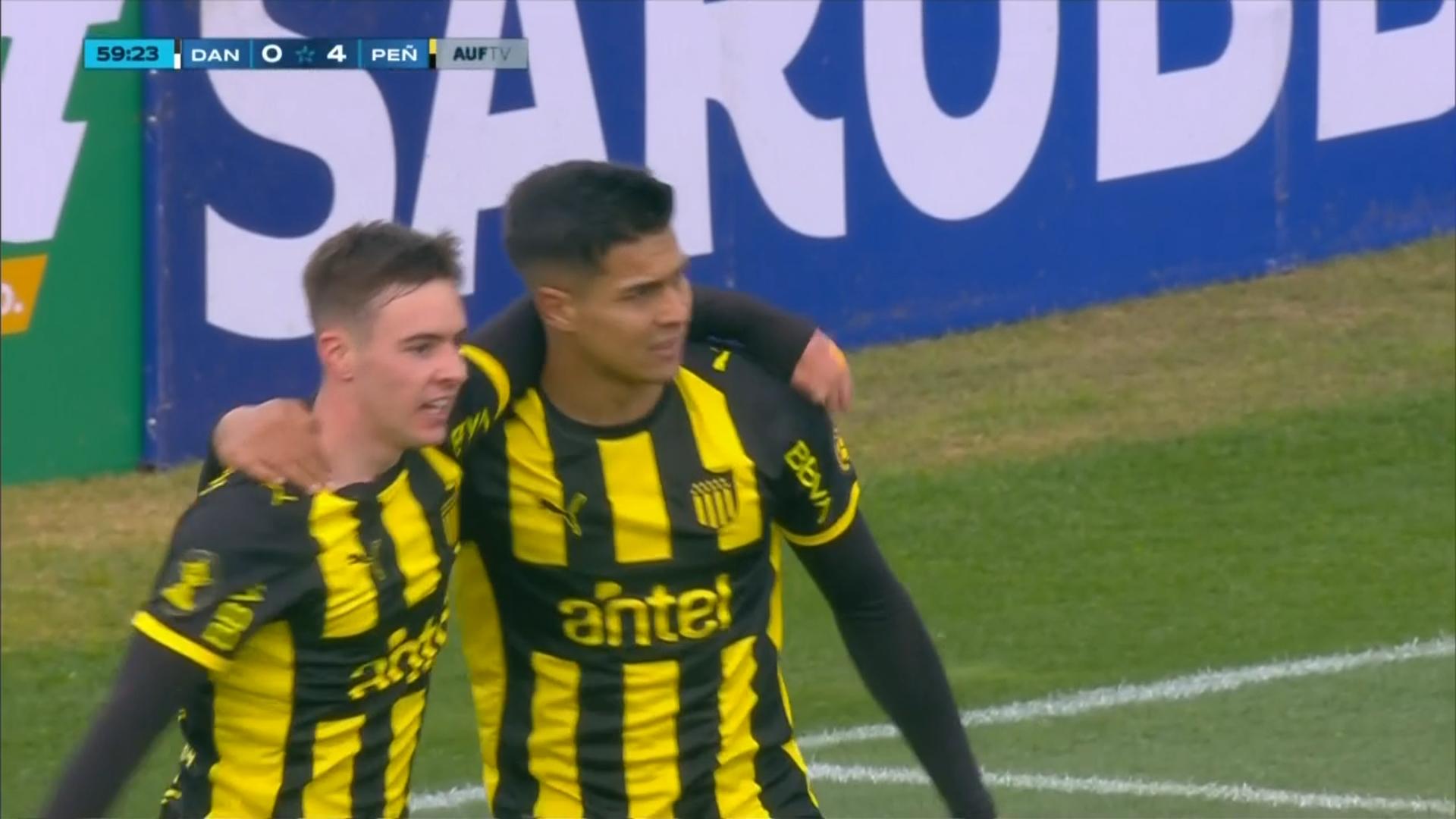 Umpiérez firmó su doblete ante Danubio