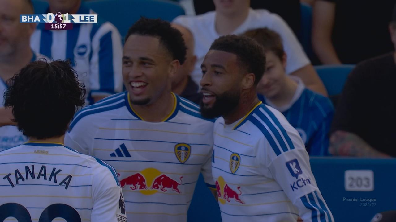 Bogle pisó el área y festejó el 1-0 del Leeds ante el Brighton