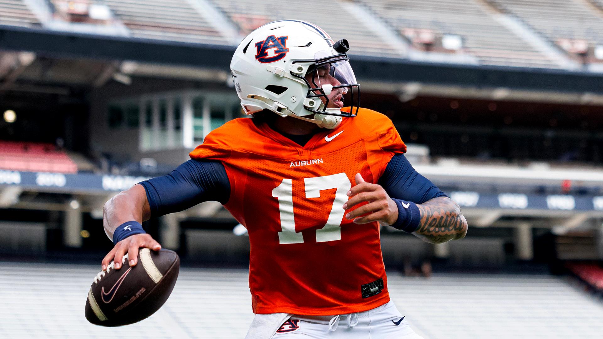 Tebow breaks down physical traits that make Auburn's Brown a weapon