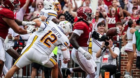 Highlight: No. 13 Crimson Tide washes out Pirates in season opener