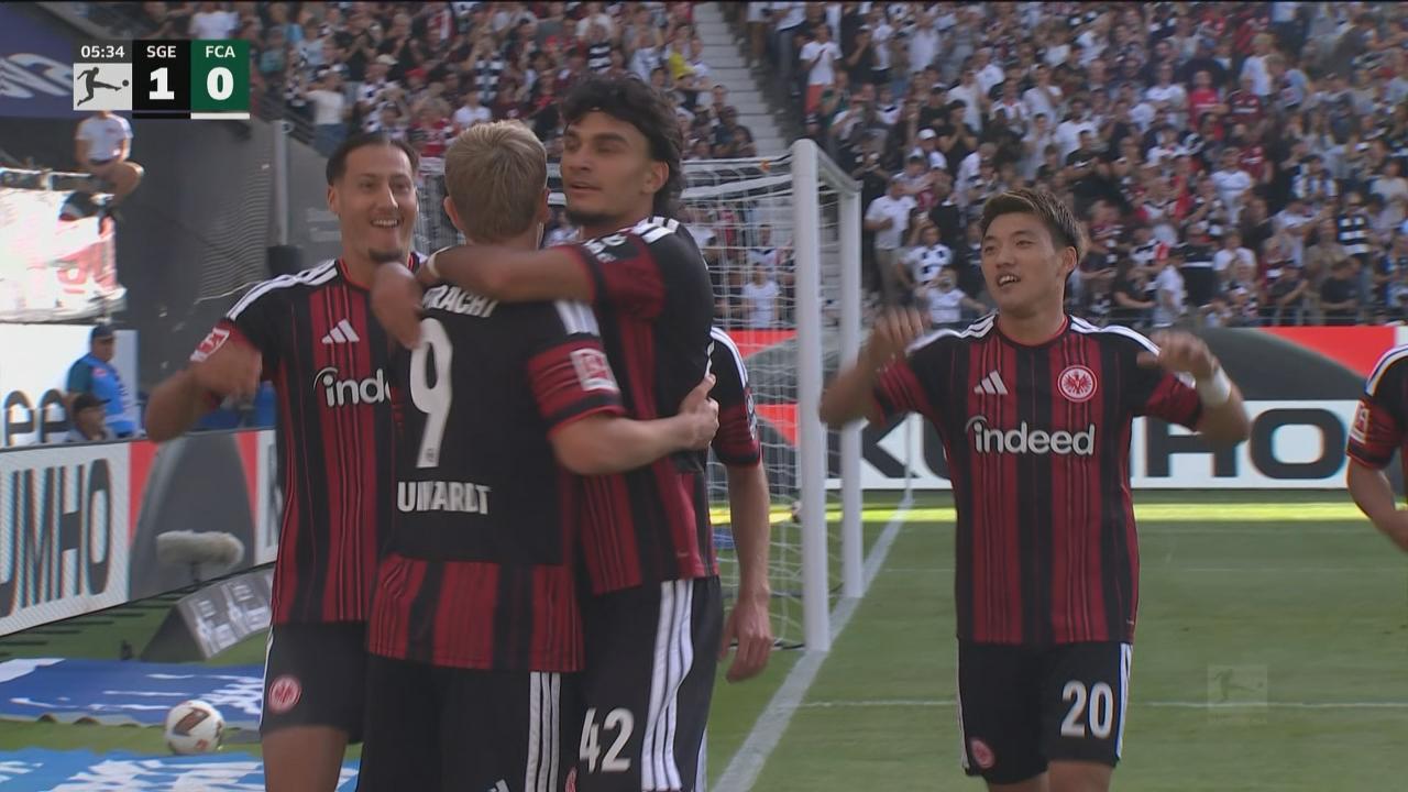 ¡Letal en las alturas! Burkardt puso el 1-0 ante Augsburgo