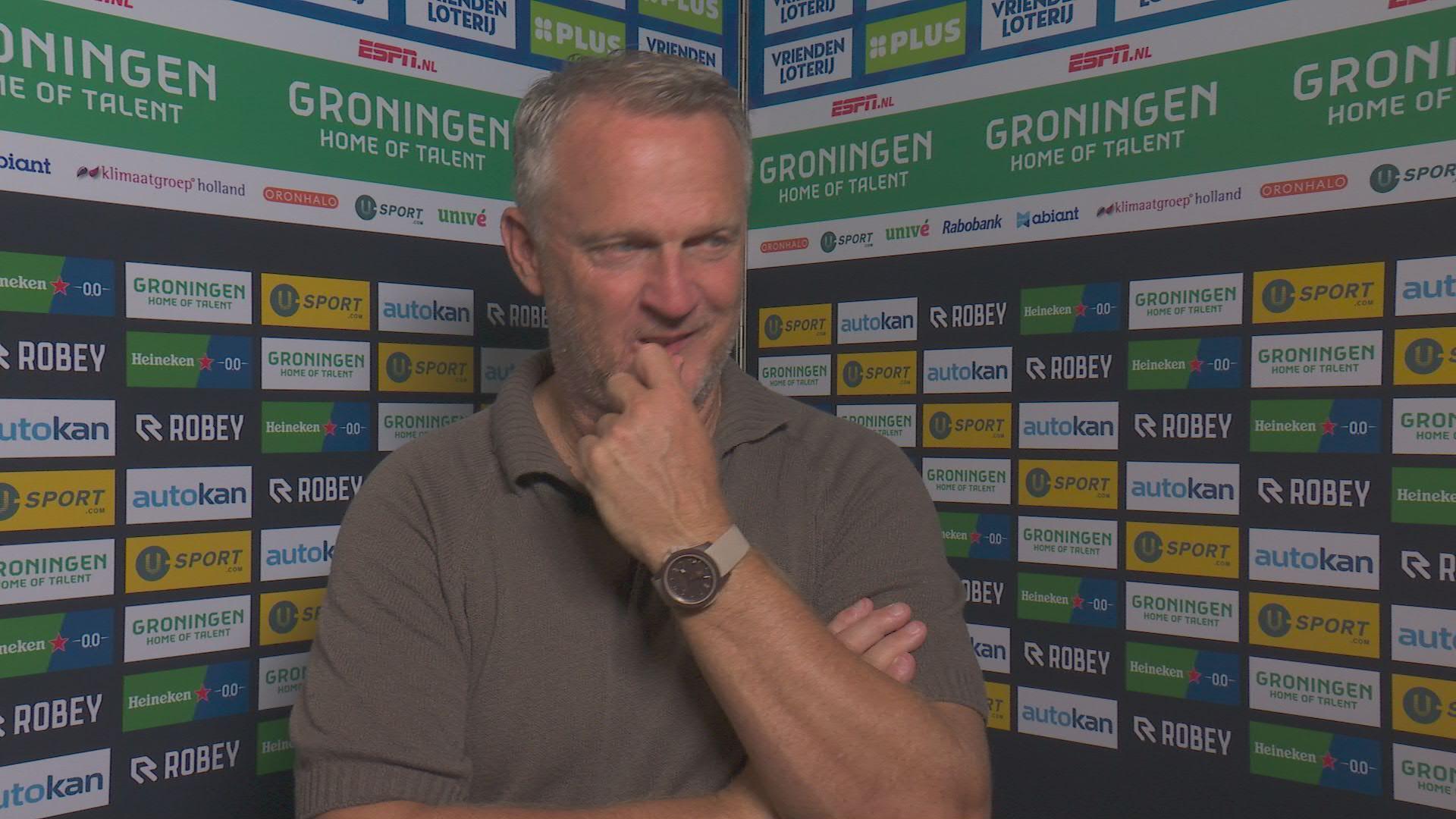 Van den Brom na spektakelstuk: "Ik moest echt even rustig zitten na de wedstrijd"
