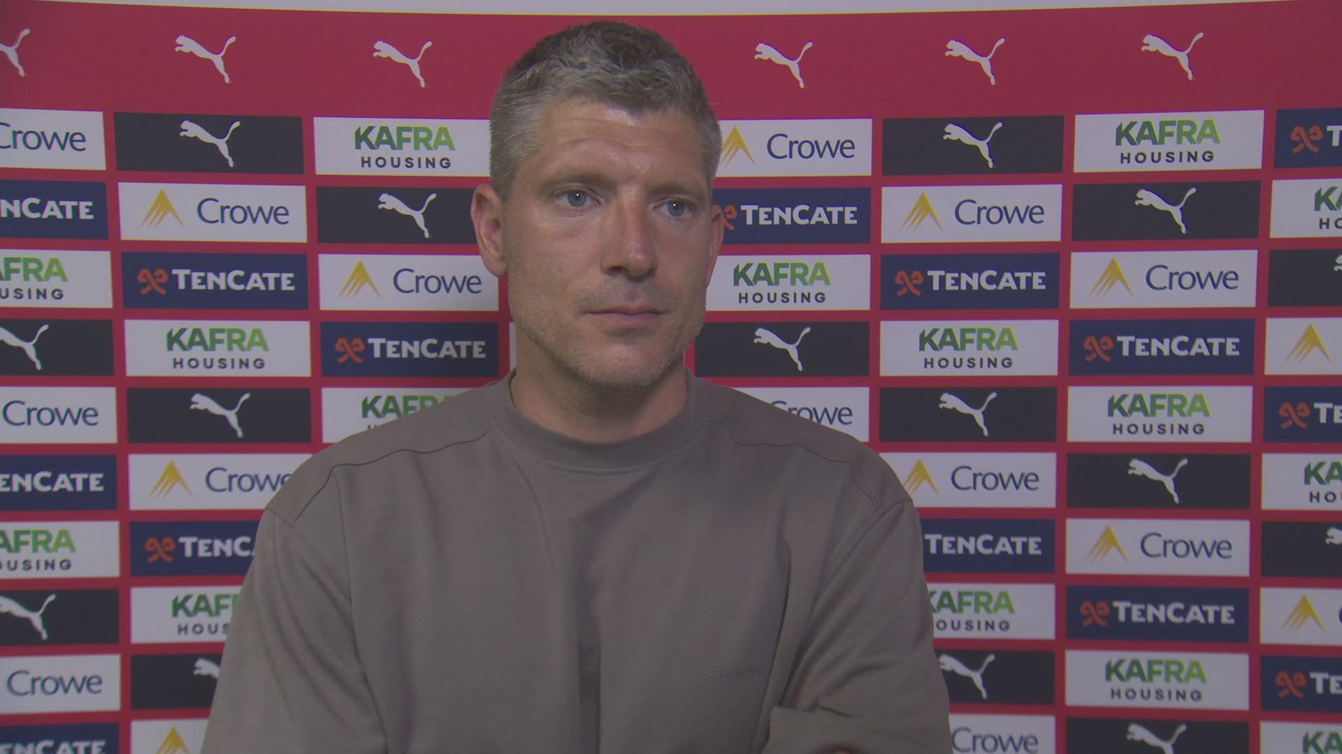 Schaars na drie goede minuten: "Je komt goed uit de kleedkamer"