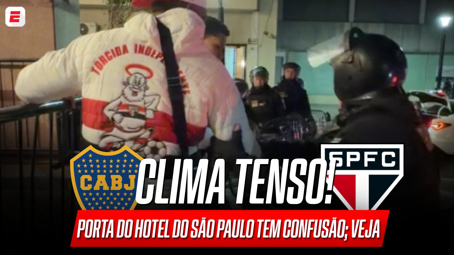 Porta do hotel do São Paulo tem confusão entre torcida e polícia antes de duelo contra o Boca na Sul-Americana