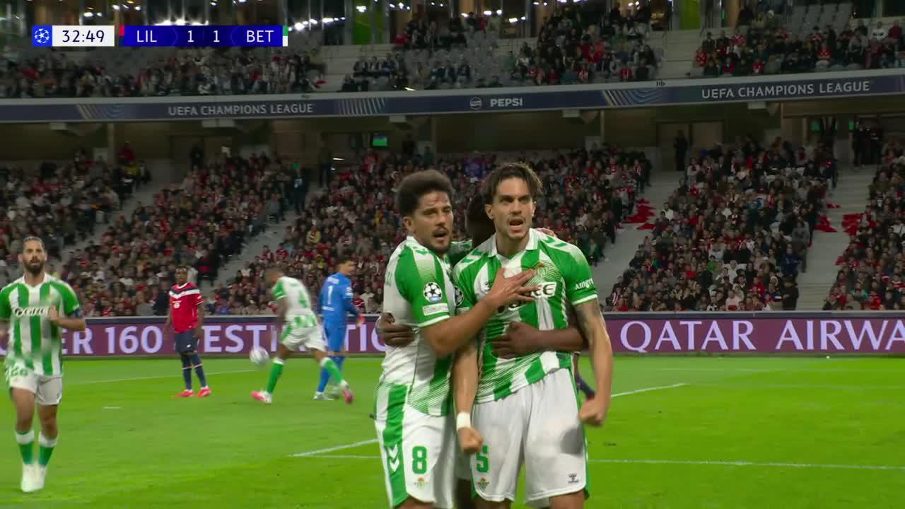 ¡Gran cabezazo de Bartra para el empate del Betis!
