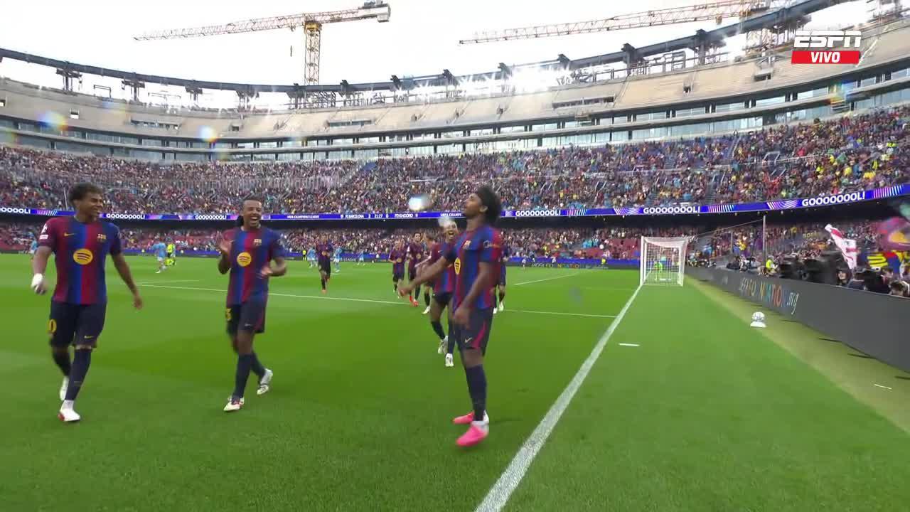 ¡Adeyemi y un golazo sensacional para estirar la ventaja de Barcelona!