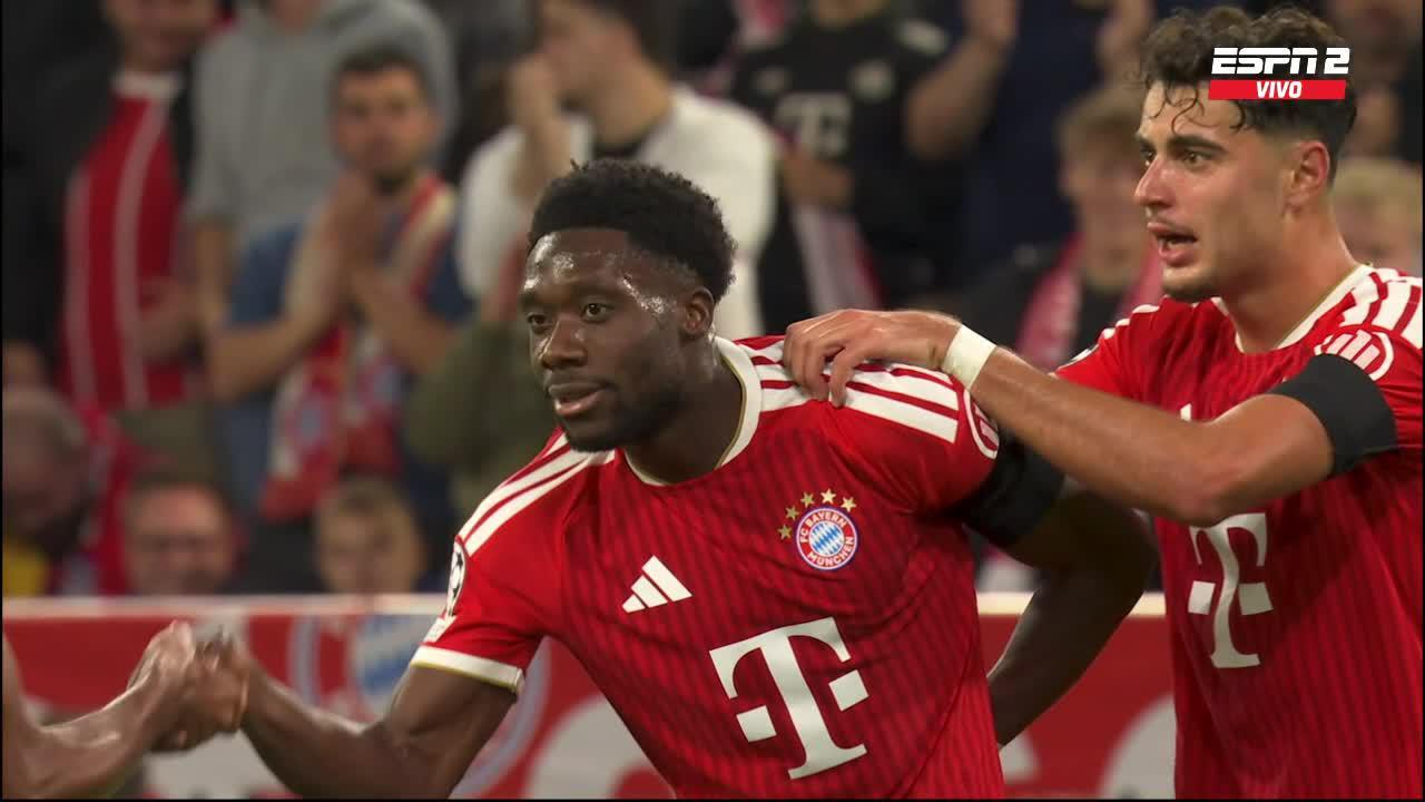 Alphonso Davies y un zurdazo inatajable para estirar la ventaja del Bayern Munich