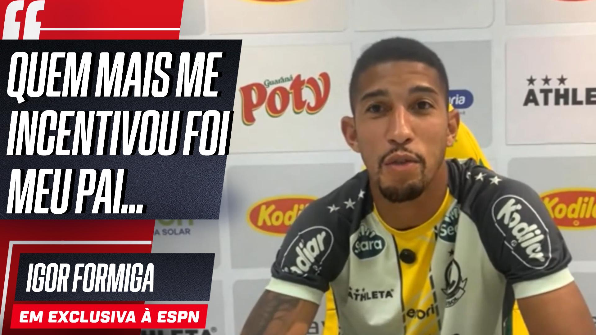 Igor Formiga explica apelido e se emociona ao lembrar início da carreira: 'Meu pai faleceu no momento mais importante da minha vida'