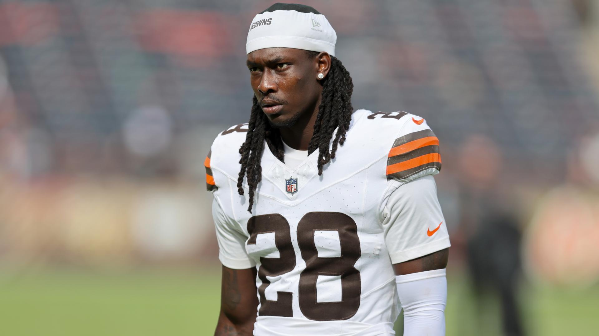 Browns' defense makes changes