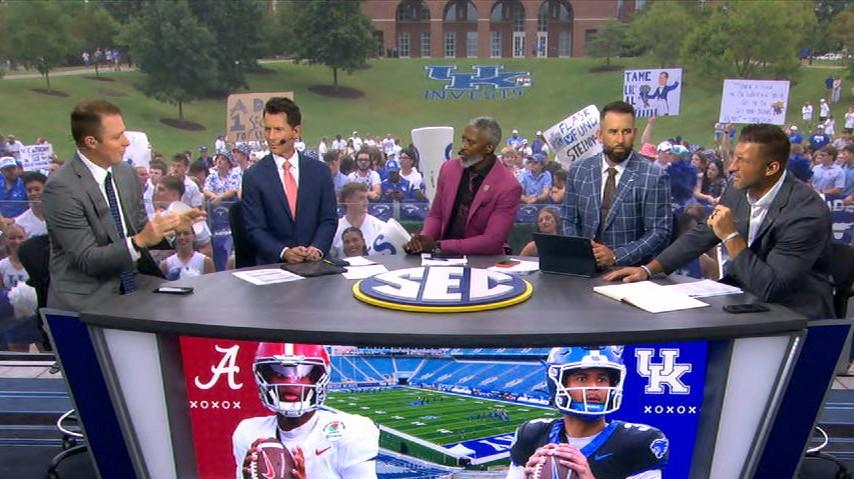 McElroy describes the positives of Kentucky's Minchey and Bama's Russell