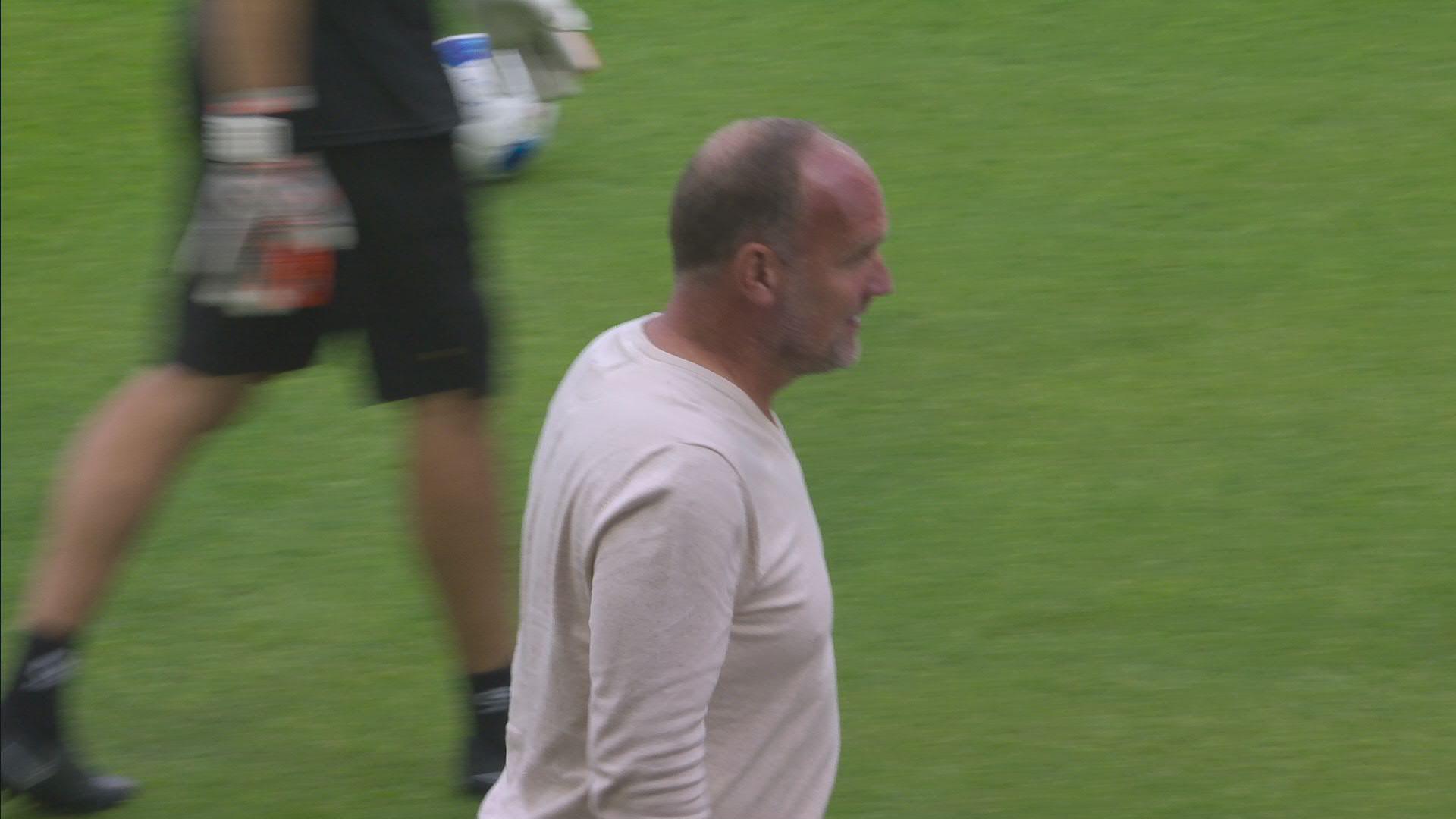 Lukkien kijkt uit naar duel met Go Ahead: "Twee ploegen die willen voetballen"