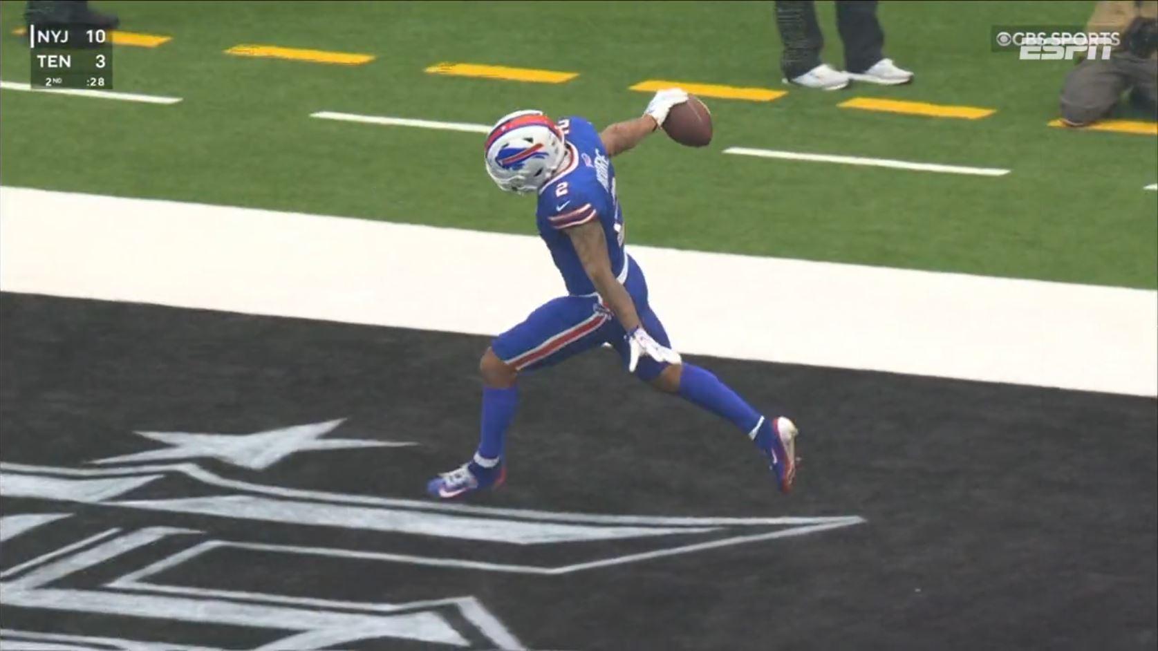TOUCHDOWN, BILLS! QUE PASSE DE JOSH ALLEN! D.J. Moore faz linda recepção e anota 1º TD com Buffalo