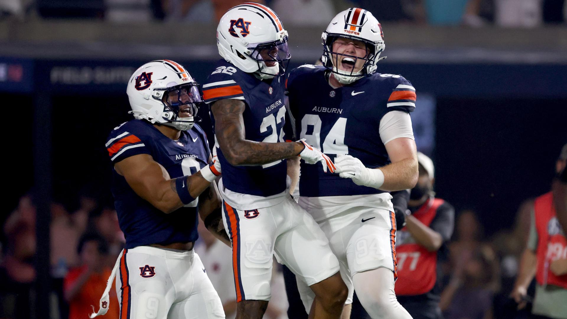 Highlight: Byrum Brown golden arm leads Auburn to win vs. Southern Miss