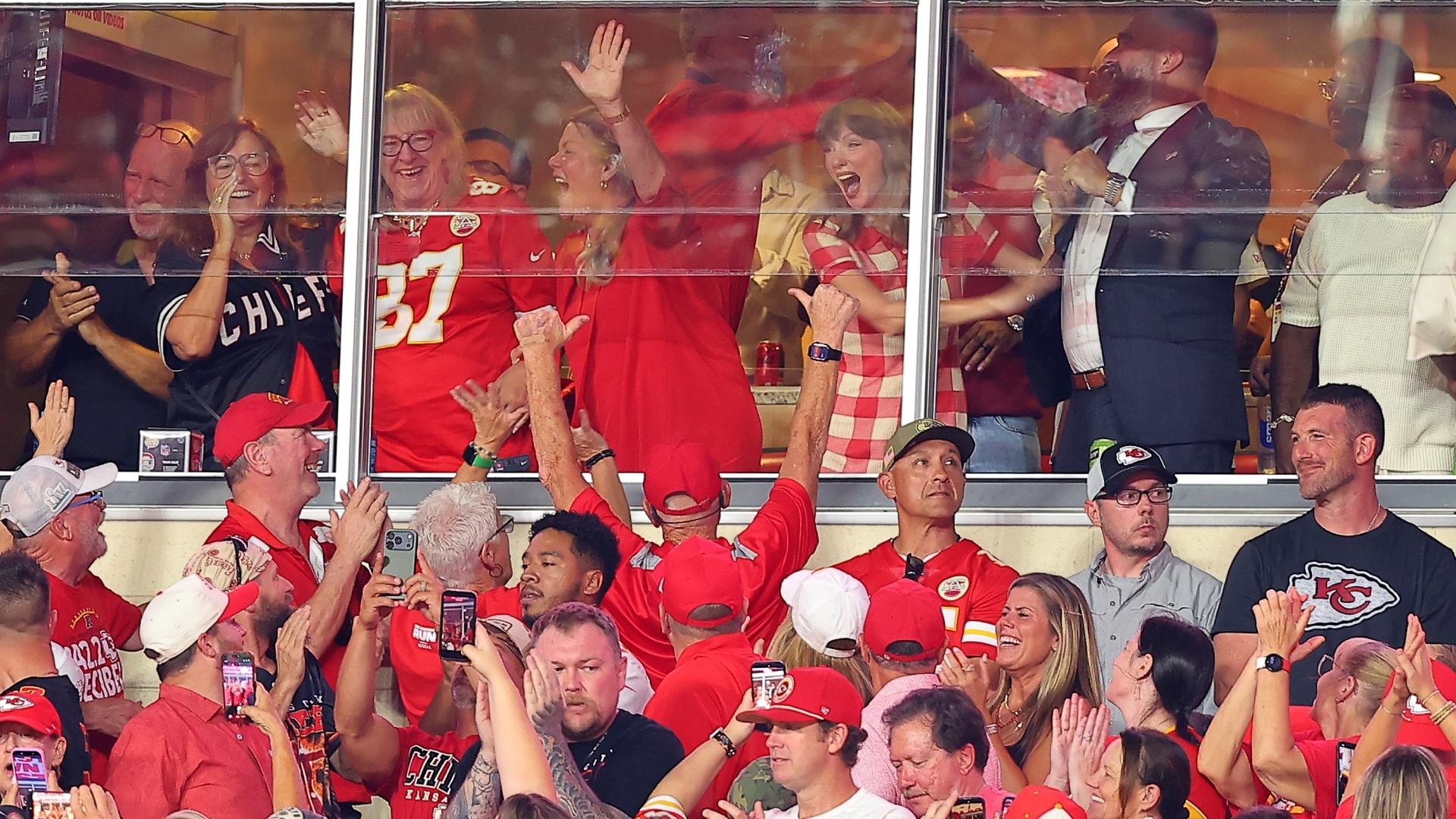 Taylor Swift no oculta la emoción tras la gran jugada de Travis Kelce