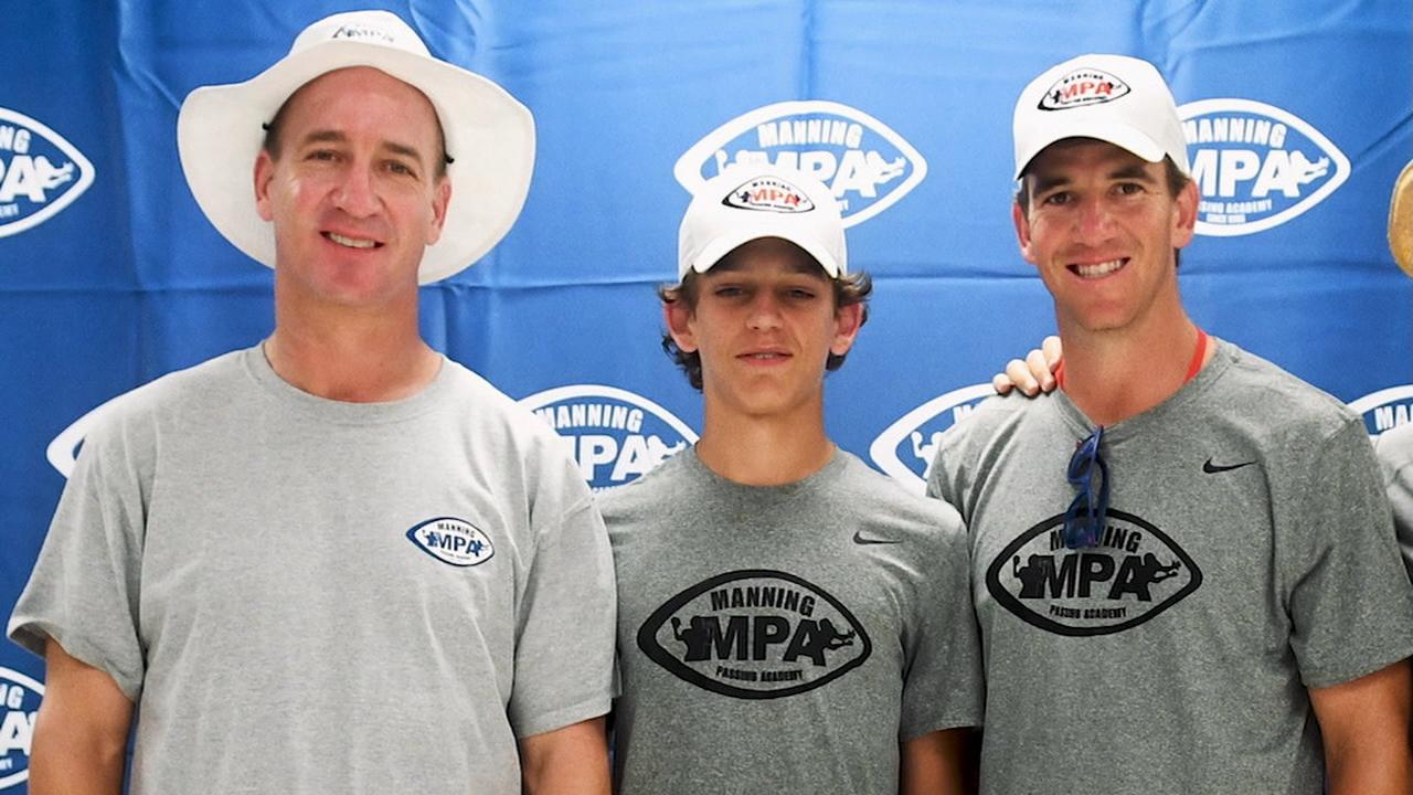 How Arch Manning's uncles have helped shape his QB development