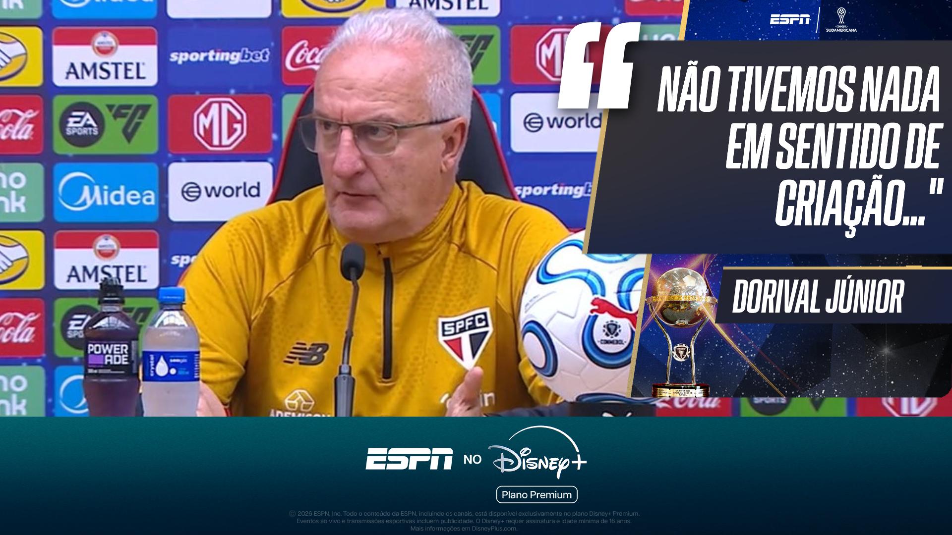 Dorival detona 1º tempo do São Paulo contra o Boca Juniors: 'Poderia fechar os olhos e tirar quatro ou cinco jogadores'