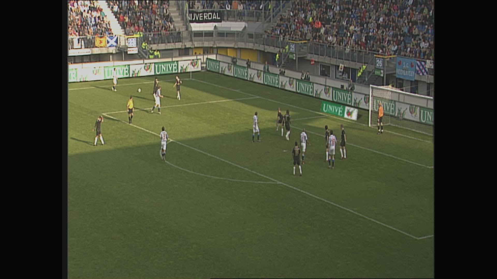 Afonso Alves scoort zeven keer tegen Heracles