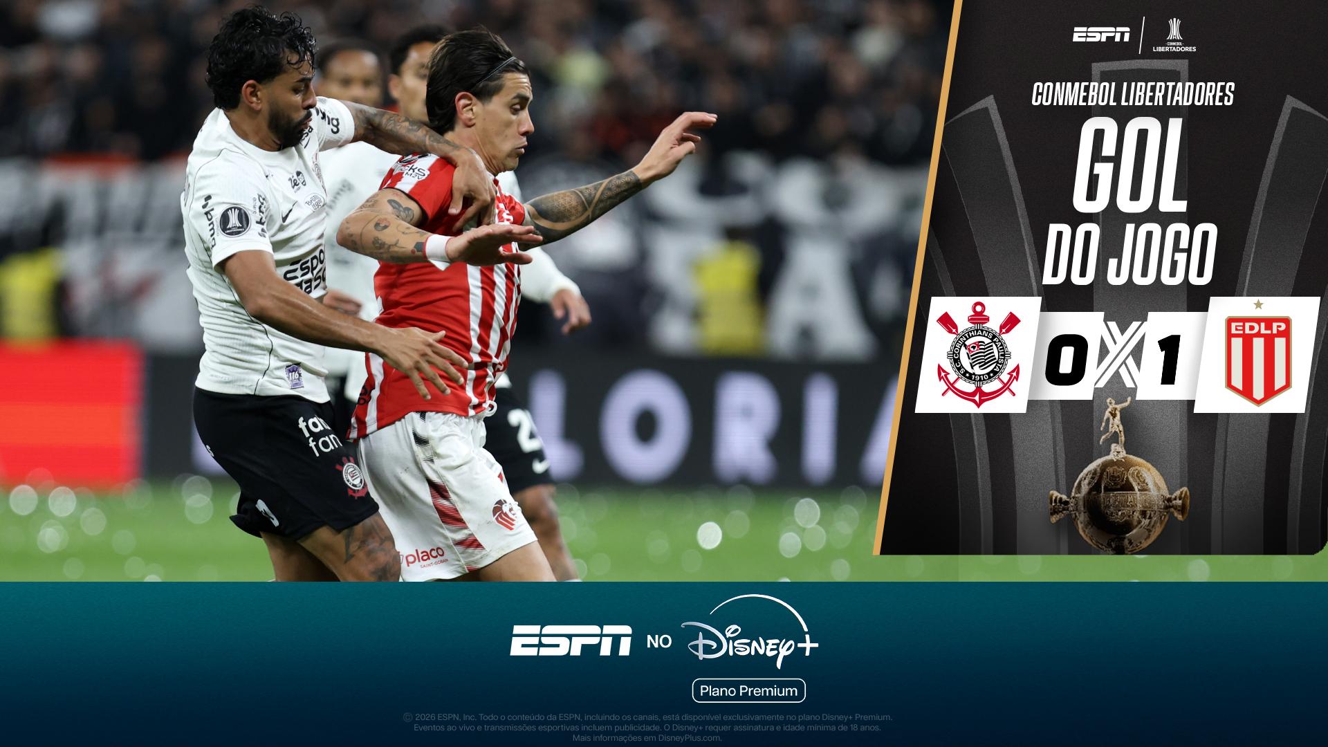 Castro acerta lindo voleio para fazer um golaço e eliminar o Corinthians; VEJA o gol do Estudiantes