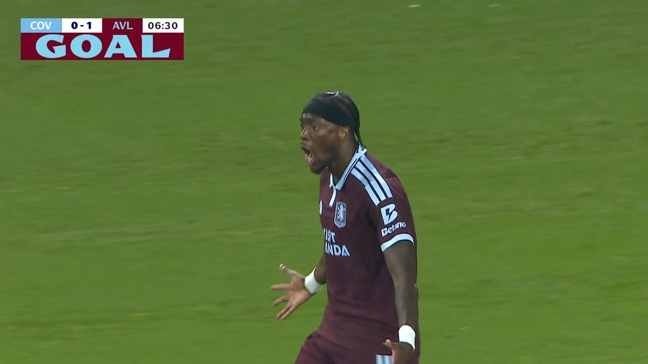 Abraham y una notable definición para el 1-0 del Aston Villa ante el Coventry en la Carabao