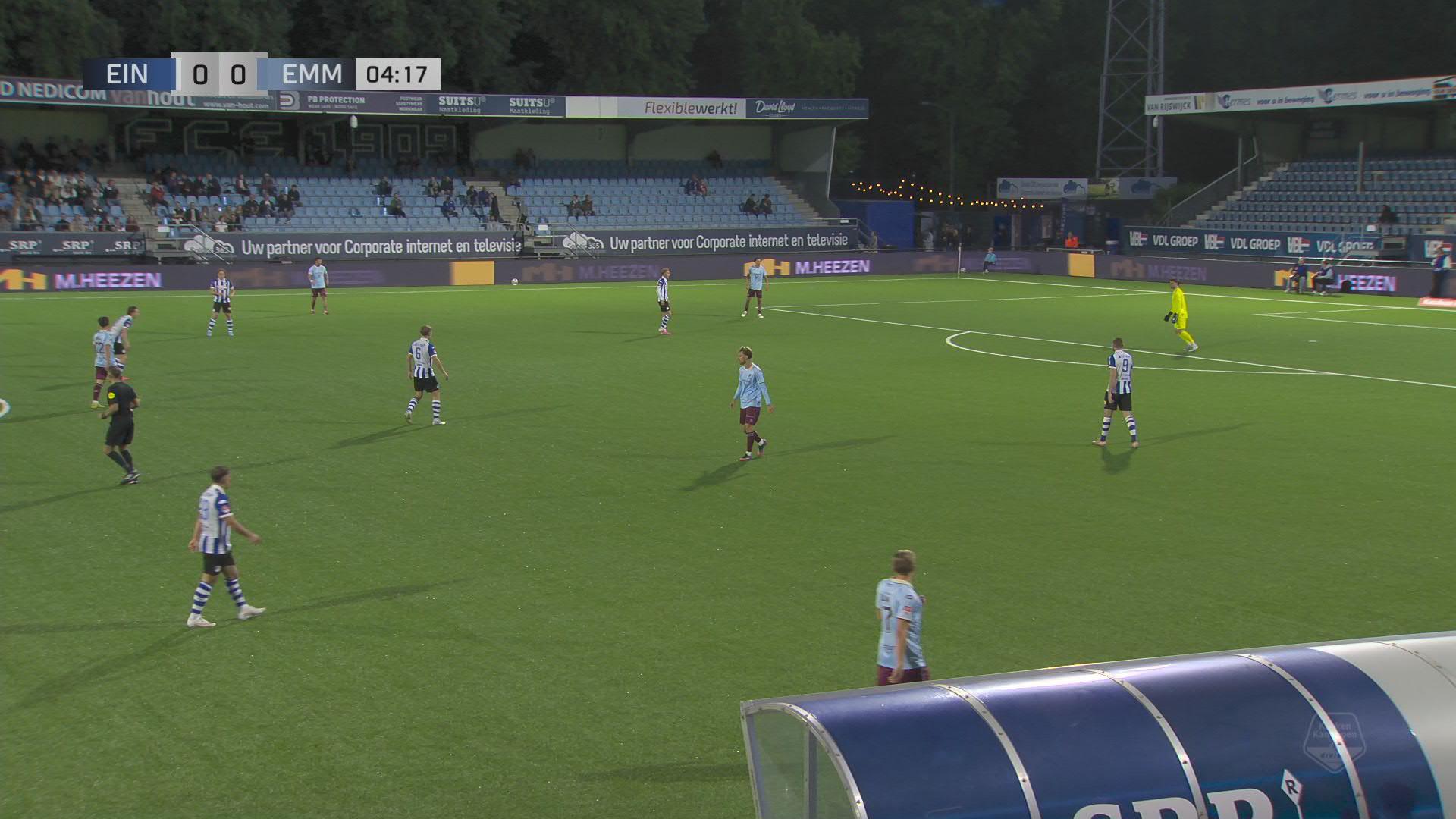 Karssies verkijkt zich op dieptebal Beaumont | Samenvatting FC Eindhoven - FC Emmen