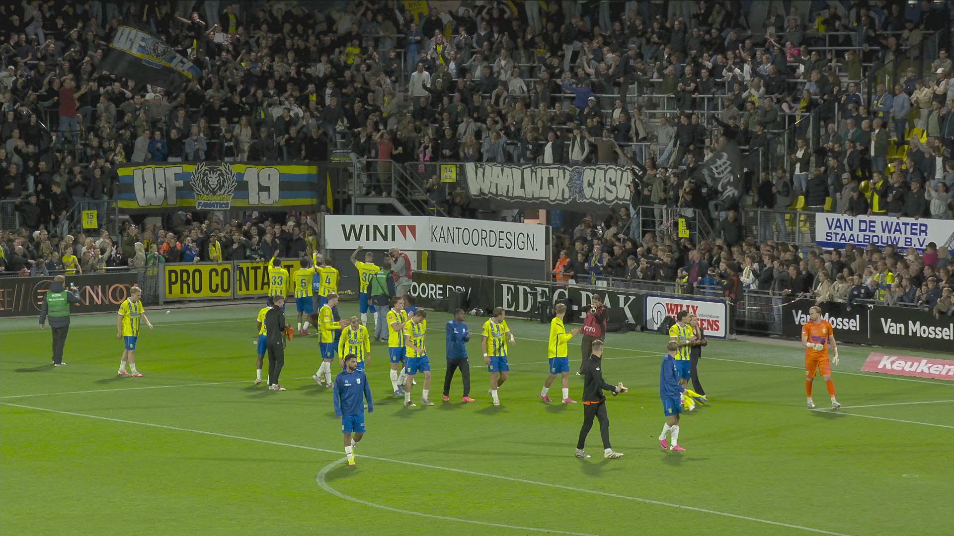 Wentges kritisch op gegeven penalty: "Van de Haar is naar mij toe gekomen om zijn excuses aan te bieden, zo duidelijk was het"