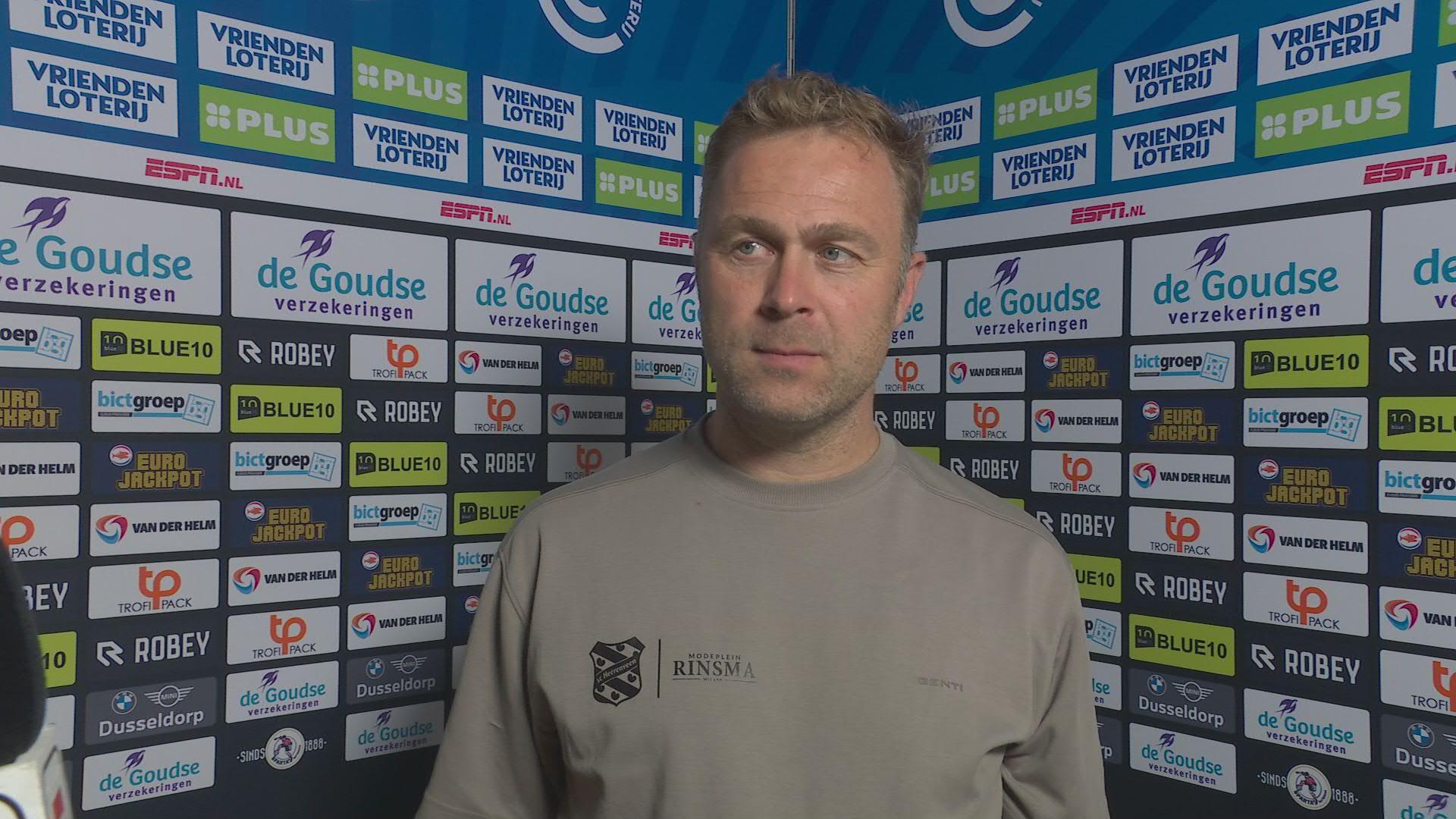 Veldman genoot van zijn middenveld: "Ze zijn heel complementair aan elkaar"