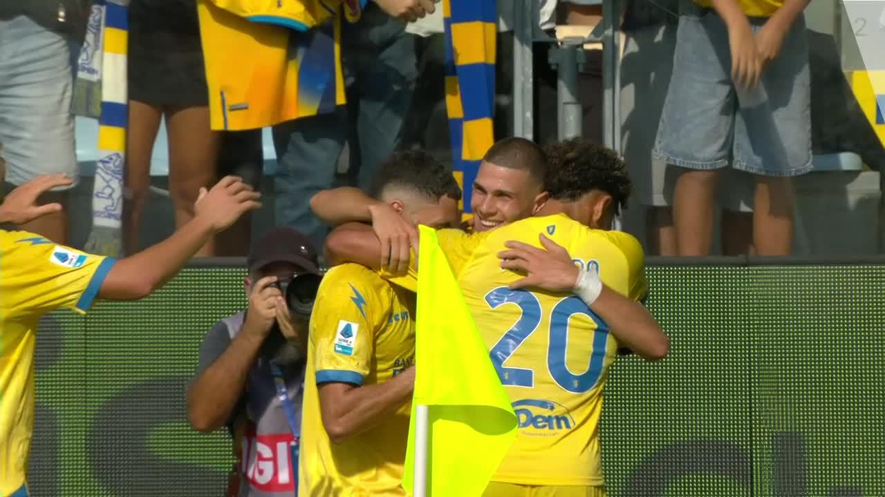 Excelente contraataque de Frosinone para que Kvernadze estampe el 2-0