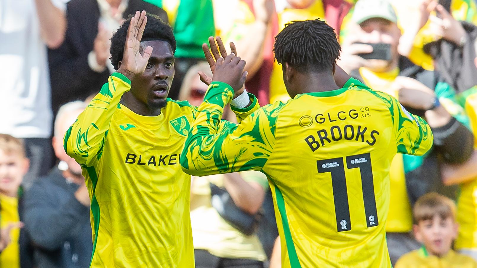 Mo Toure scores another screamer for the Canaries