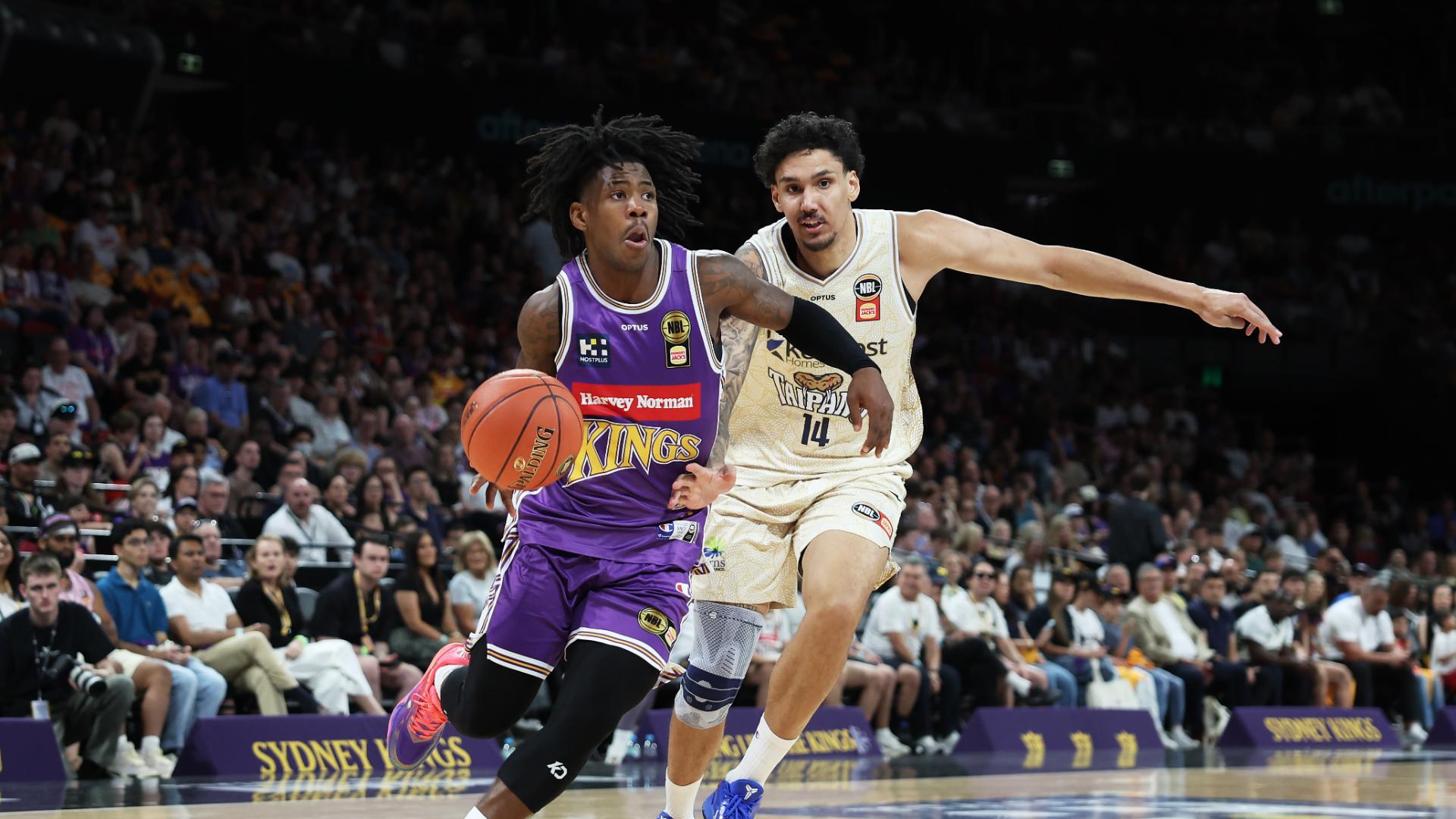 Kendric Davis drop 26 points for the Sydney Kings